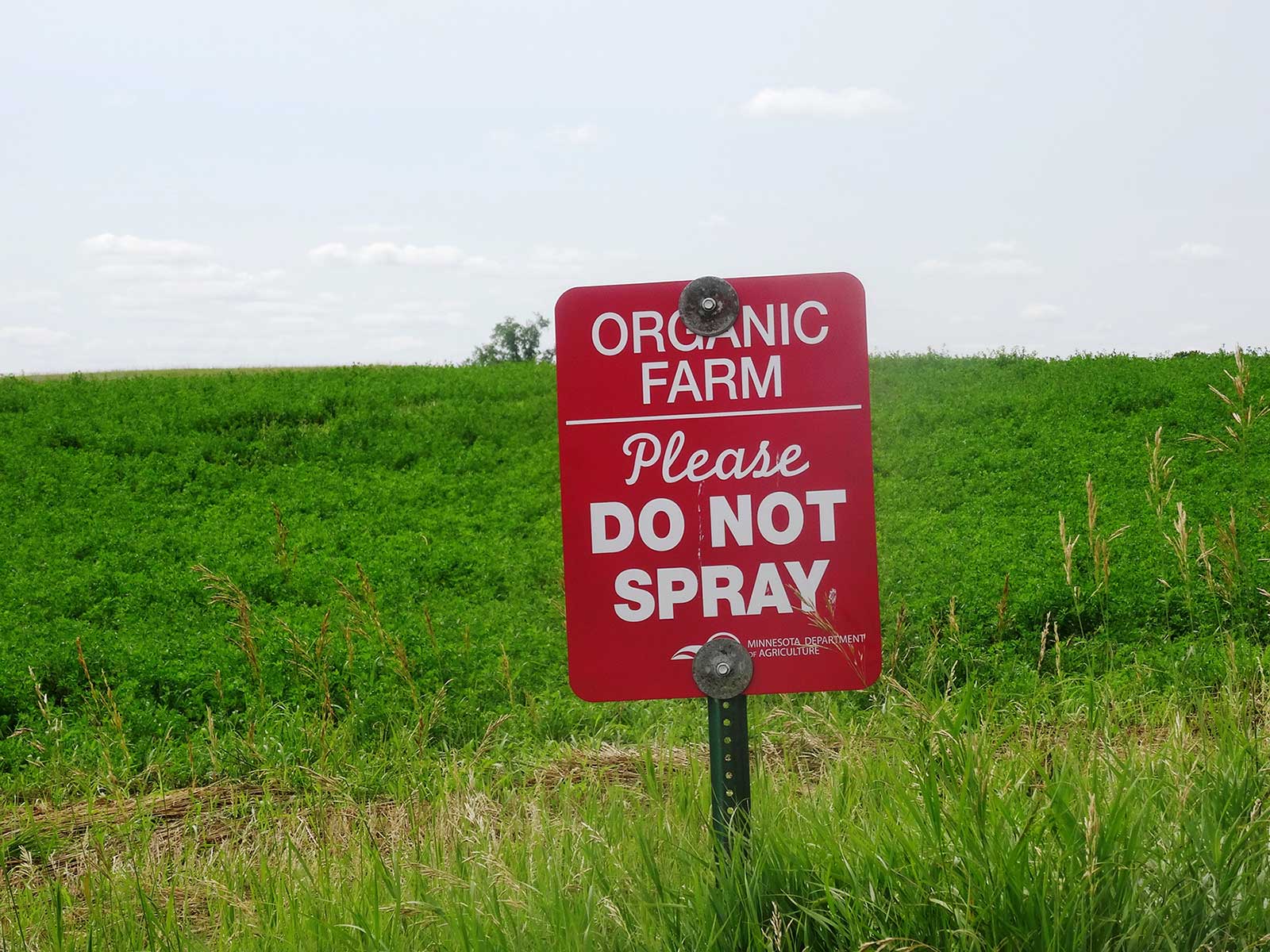 Do Not Spray Organic Farm sign